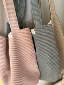 Handgefertigte Mom-Bag